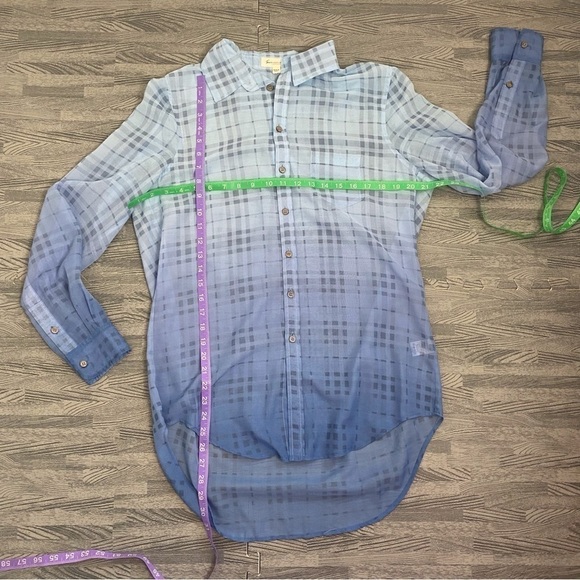 Two by Vince Camuto Ombré Plaid Button Front Shirt - Picture 8 of 13